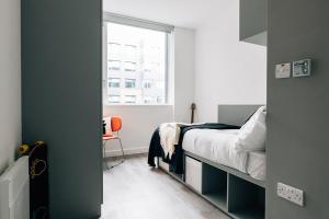 Student Only Classic Ensuite Point Campus Dublin