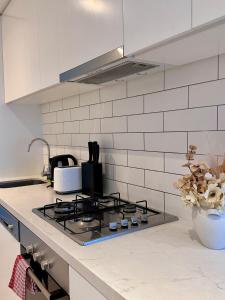 Skyline Haven Steps from Crown in Southbank