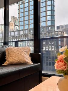 Skyline Haven Steps from Crown in Southbank