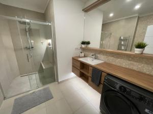 CITY CENTER 4! Modern and cozy 3br in city center!