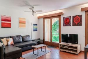 Casa Ortensia by Quokka 360 - Classic Apartment with Garden