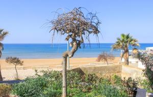 Gorgeous Apartment In Cava Daliga