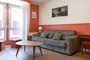 Appartements Le Taison d-Or with free parking include : photos des chambres