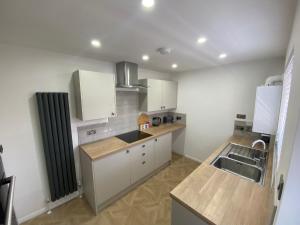 Bungalow 2BR Parking Garden