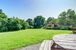 6 Bed in Tosside Near Settle oc-ds102