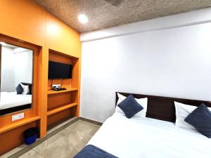 Ramma TheHotel - 200 mtrs from Nakki Lake