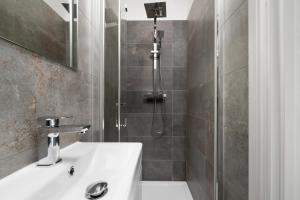 Willesden Green City Suites