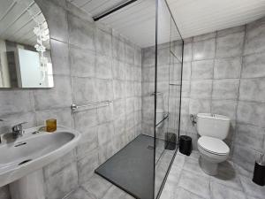 Villa Rodrigues 2 by Rentallido