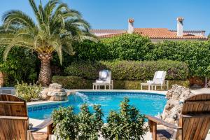 Villa con Piscina, BBQ y habitaciones ensuite by Can Panxo