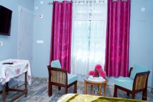 Nainitals Blessing- Mall Road 4BR by Homeyhuts