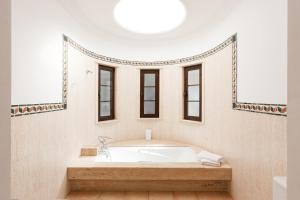 Bellavista, piscina privada climatizada y sauna