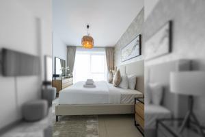 Spectacular 2BR with Burj Khalifa and Fountain View