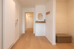 Luxury apartment with Marina view and free parking