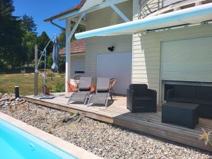 Chambres dhôtes avec piscine pour max 4 adultes ou 2 adultes et 3 enfants