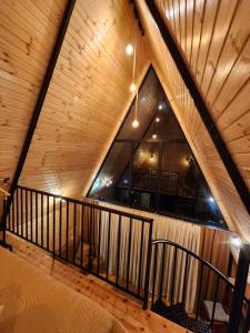 SEA Side-მზის მხარე- N 1