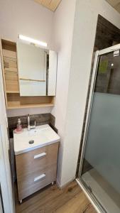 Appartements Appartement avec foret et vue, 2 chambres : photos des chambres