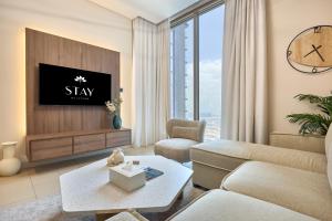 STAY BY LATINEM Luxury 1BR Holiday Home CVR A1814 near Burj Khalifa