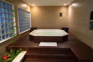 Laghetto Stilo Barra