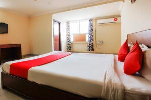 Hotel O Priya Residency