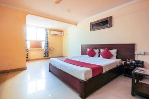 Hotel O Priya Residency