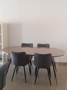 Appartements Proche du centre ville, parking prive : photos des chambres