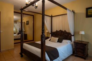 Panther Home VillaDolores