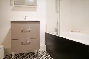 Appartements Grand appartement coeur de ville d-Angers - 5 personnes : photos des chambres