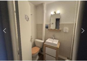 Hotels Le Chastellan Twin roomChambre Twin : photos des chambres