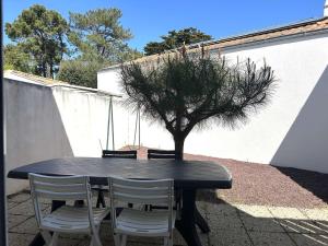 Appartements Charmante maison proche plage, calme, terrasse, parking, acces foret et pistes cyclables - FR-1-224-119 : photos des chambres