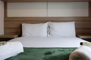 Vacant Nests The Roxburgh Seton Sands