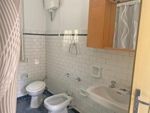 Camera Matrimoniale/Doppia con Letti Singoli con Letto Supplementare