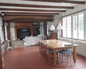 Maisons de vacances Longere mer et campagne - 8pers 4ch 3sdb 3etoiles - parking prive : photos des chambres