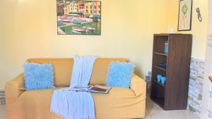 Casa Pez by Ca-Sa Check