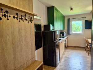 Apartament Widokowy Szczyrk - z darmowym parkingiem i balkonem z widokiem na stok- BestRooms