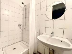 Appartements Appartement T5 avec espace vert : photos des chambres