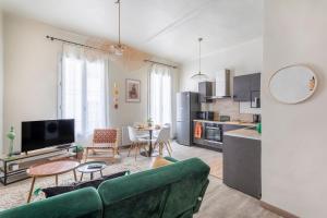 Appartements Beautiful 3 bedrooms in a detached house : Appartement 2 Chambres