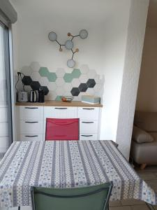 Cocon paisible, proche de la mer, vue dégagée