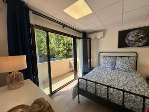 Létape Aixoise - appartement climatisé terrasse parking centre ville Rotonde cours Mirabeau allées provençales