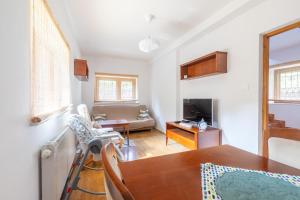 Ostoja przy potoku- z tarasem oraz parkingiem- BestRooms