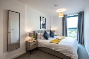 2-Bed Flat in Sports Hub - Walk to MUFC & Cricket