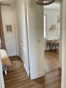 Appartements Appartement t2 cosy hypercentre 3mn de la plage : Appartement 1 Chambre