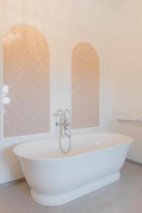 Hotels Maison Douce Epoque - Deauville : Suite - Vue sur Mer