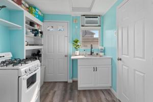 Cozy Private apt blocks from Beach Boardwalk 3