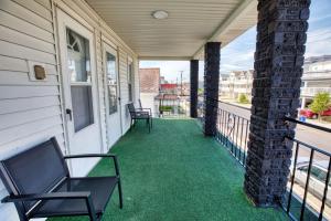 Cozy Private apt blocks from Beach Boardwalk 4