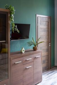 Residenza Santa Anastasia with AC and lift