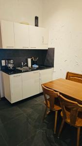 Cozy Alpine Apartment By Apartments Capricorn
