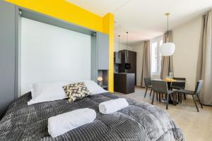 Appartements Appartement chic vue imprenable sur le vieux port : photos des chambres