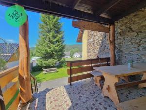 Apartmán s výhledem na Jezerní stěnu