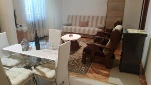 Apartment B&K