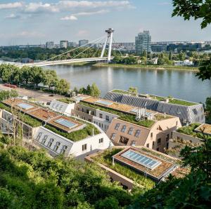 Chic Loft by Castle&Danube Old town Free Parking